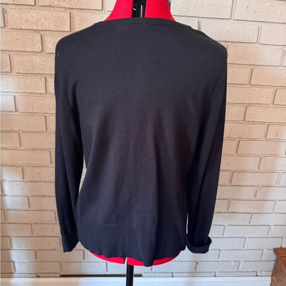 White House Black Market Black Cardigan silver snaps 70%Rayon 30%Nylon size L - Picture 2 of 6